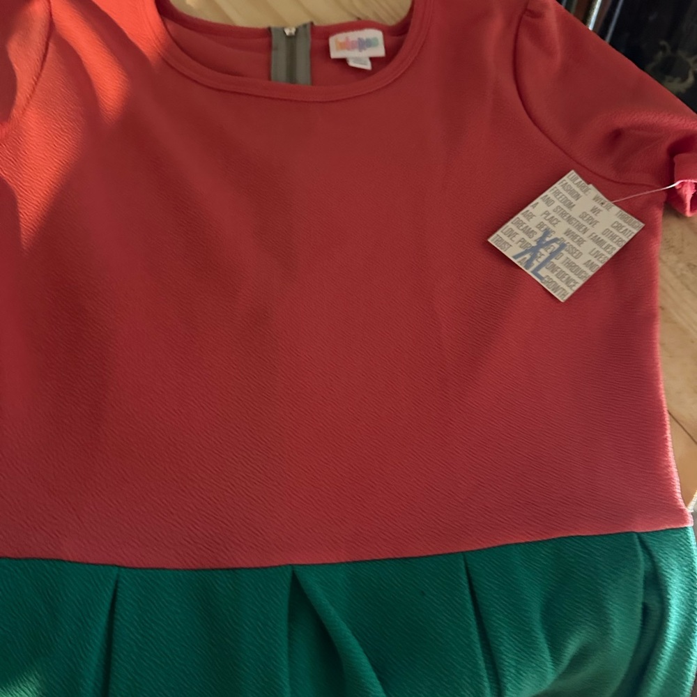 Brand NWT LulaRoe Amelia dress